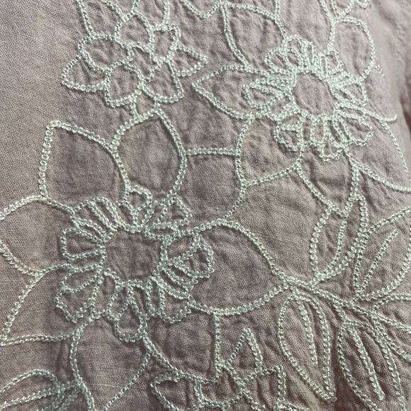 Folk Men's Light Pink Floral Embroidered Shirt - Picture 2 of 6